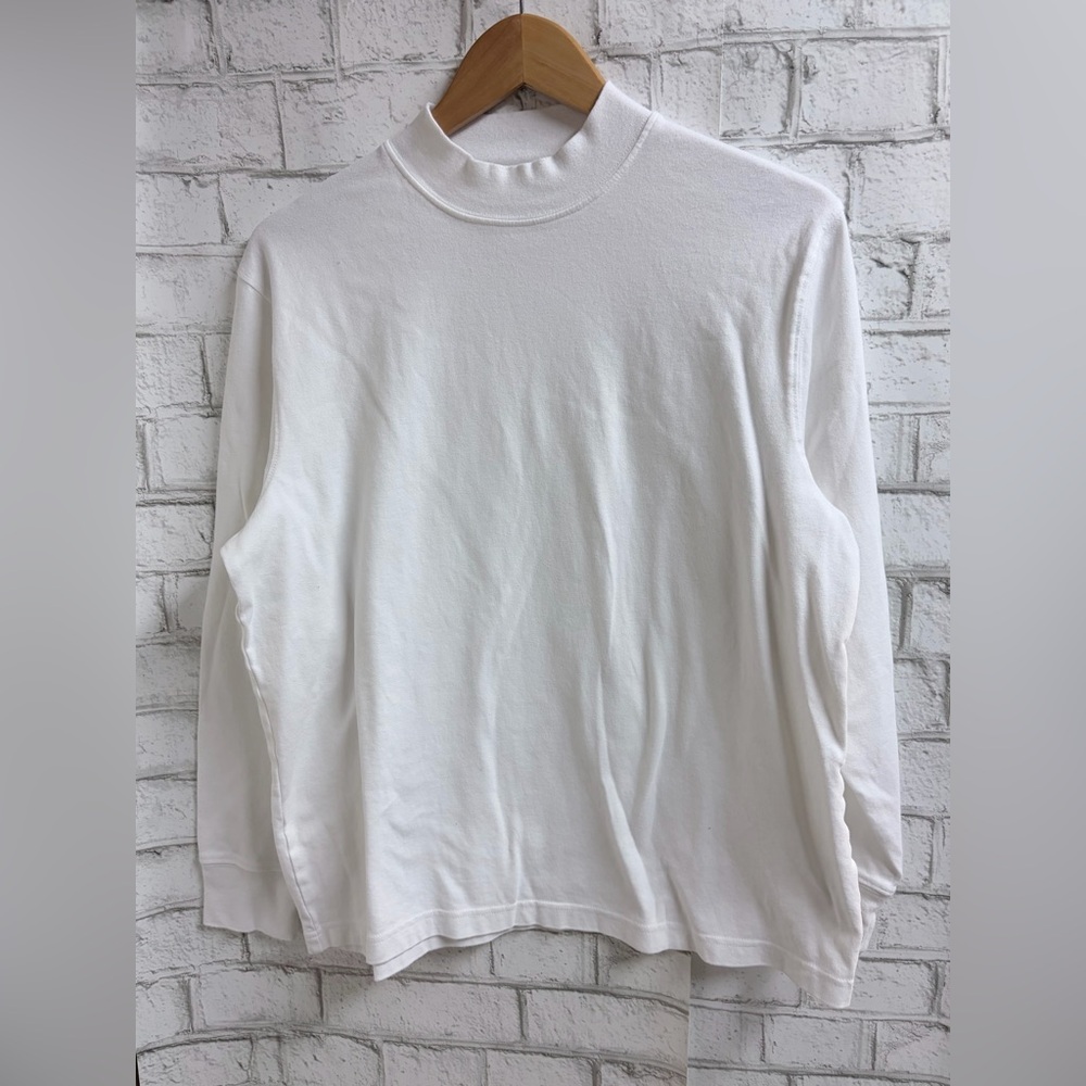 Women’s White Long Sleeve Crewneck Tee Mock Turtleneck